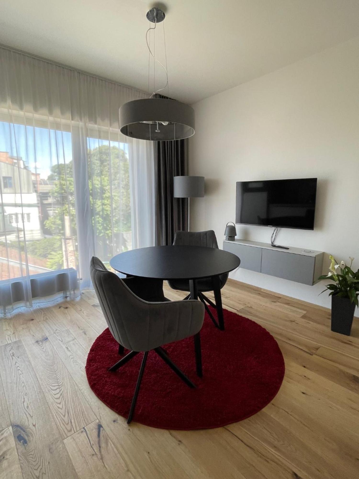 H52 Apartments ブルノ エクステリア 写真